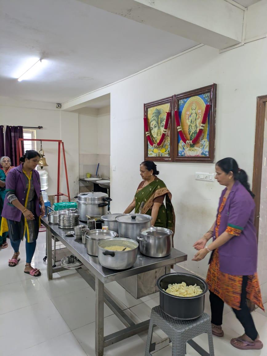 CSR Initiative volunteers